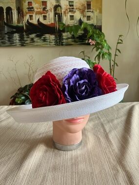 Elegant White Wide-Brim Hat with Red and Purple Velvet Rose Accents